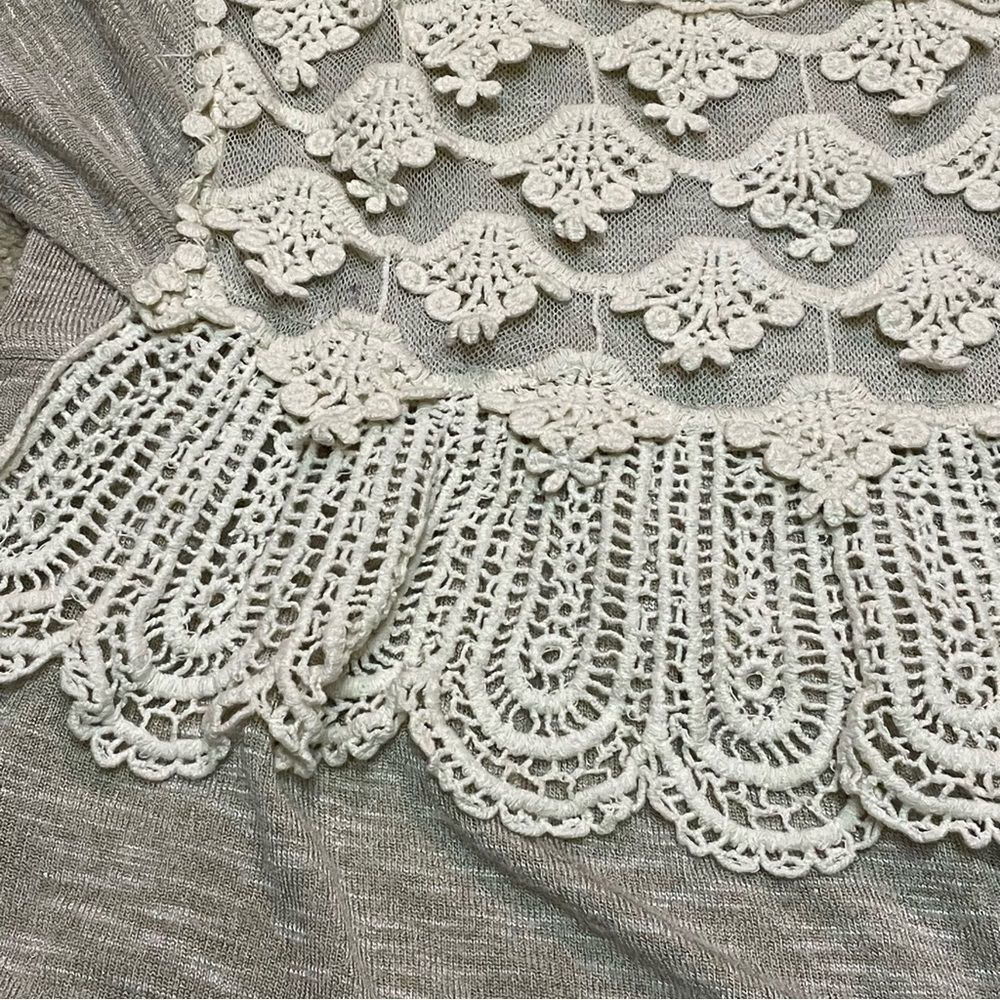 Moa Moa Ivory/Beige Crocheted Lace Top Lightweight Women’s Size Medium - Picture 6 of 11